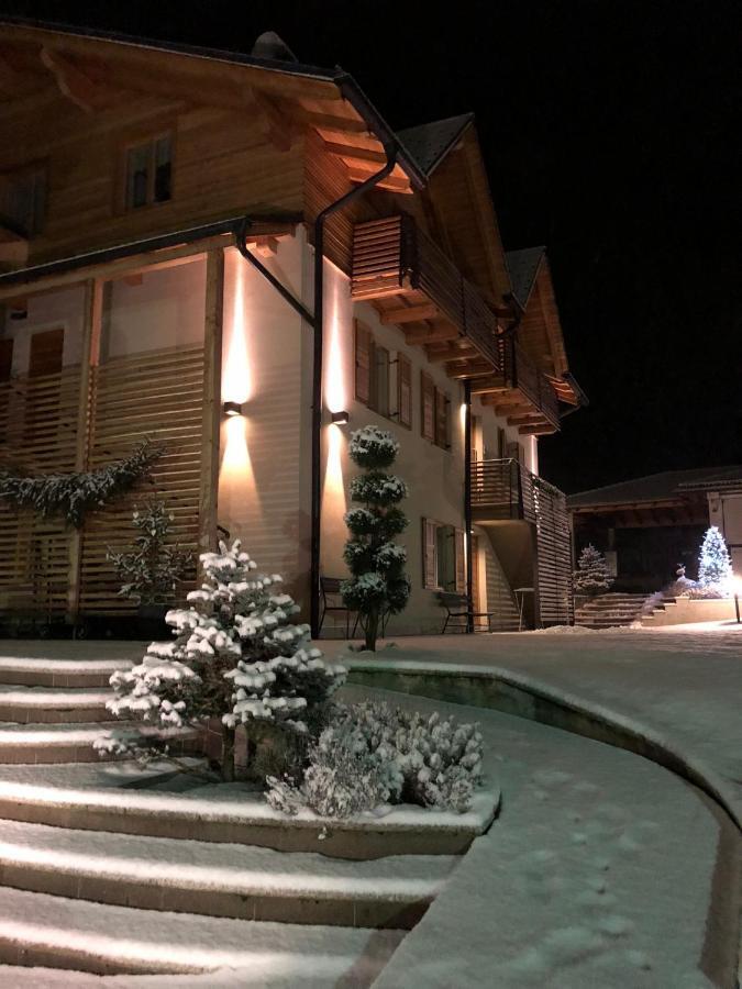Appartamento Clelia Pellizzano Exterior foto