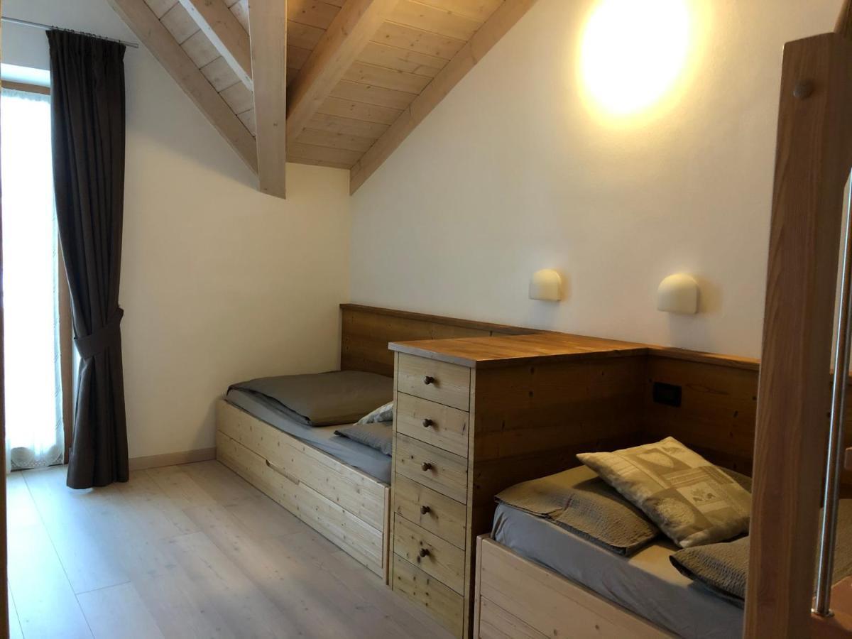 Appartamento Clelia Pellizzano Exterior foto